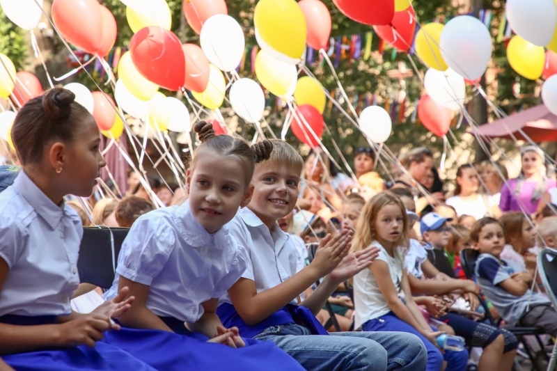Рюкзак першокласника: в Одесі проходить акція на підтримку дітей пільгових категорій