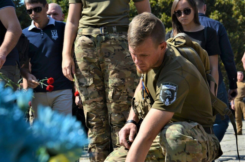 В Одеській області вшанували пам'ять захисників України, які загинули в боротьбі за незалежність, суверенітет і територіальну цілісність держави